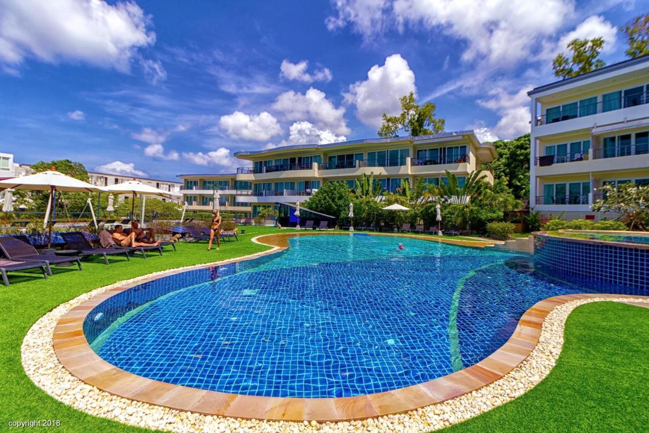 Karon Butterfly Kata Hill Condo By The Sea Ban Karon Exterior foto