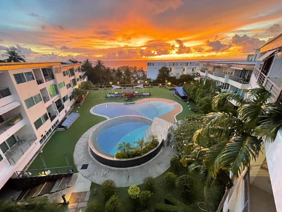 Karon Butterfly Kata Hill Condo By The Sea Ban Karon Exterior foto