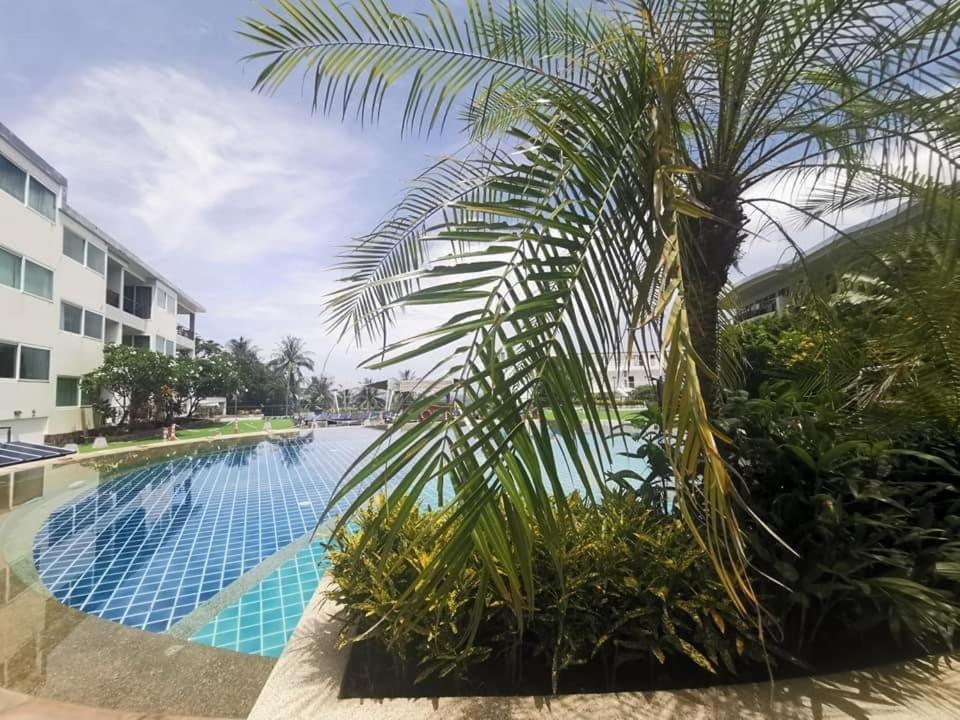 Karon Butterfly Kata Hill Condo By The Sea Ban Karon Exterior foto